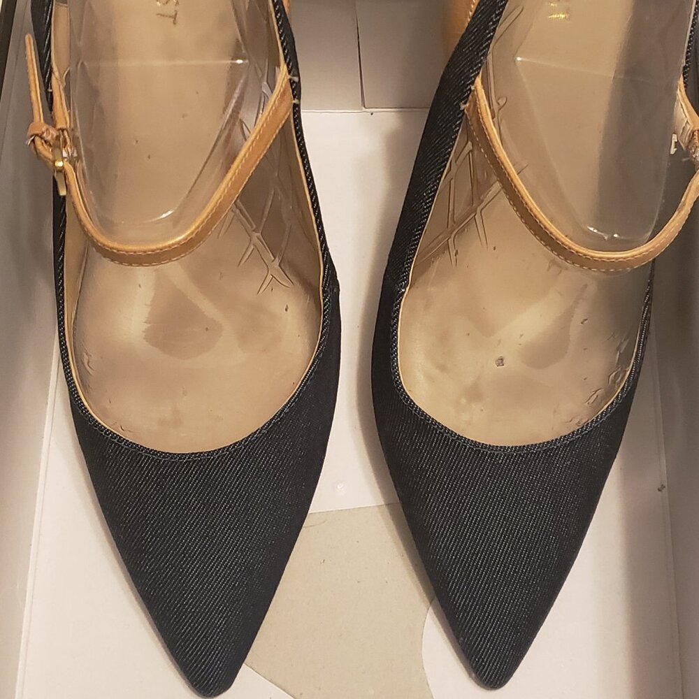 Nine West - Picture 2 of 6